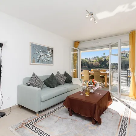 Lovely 2 Bedroom Condo With Pool Vallauris Esterno foto