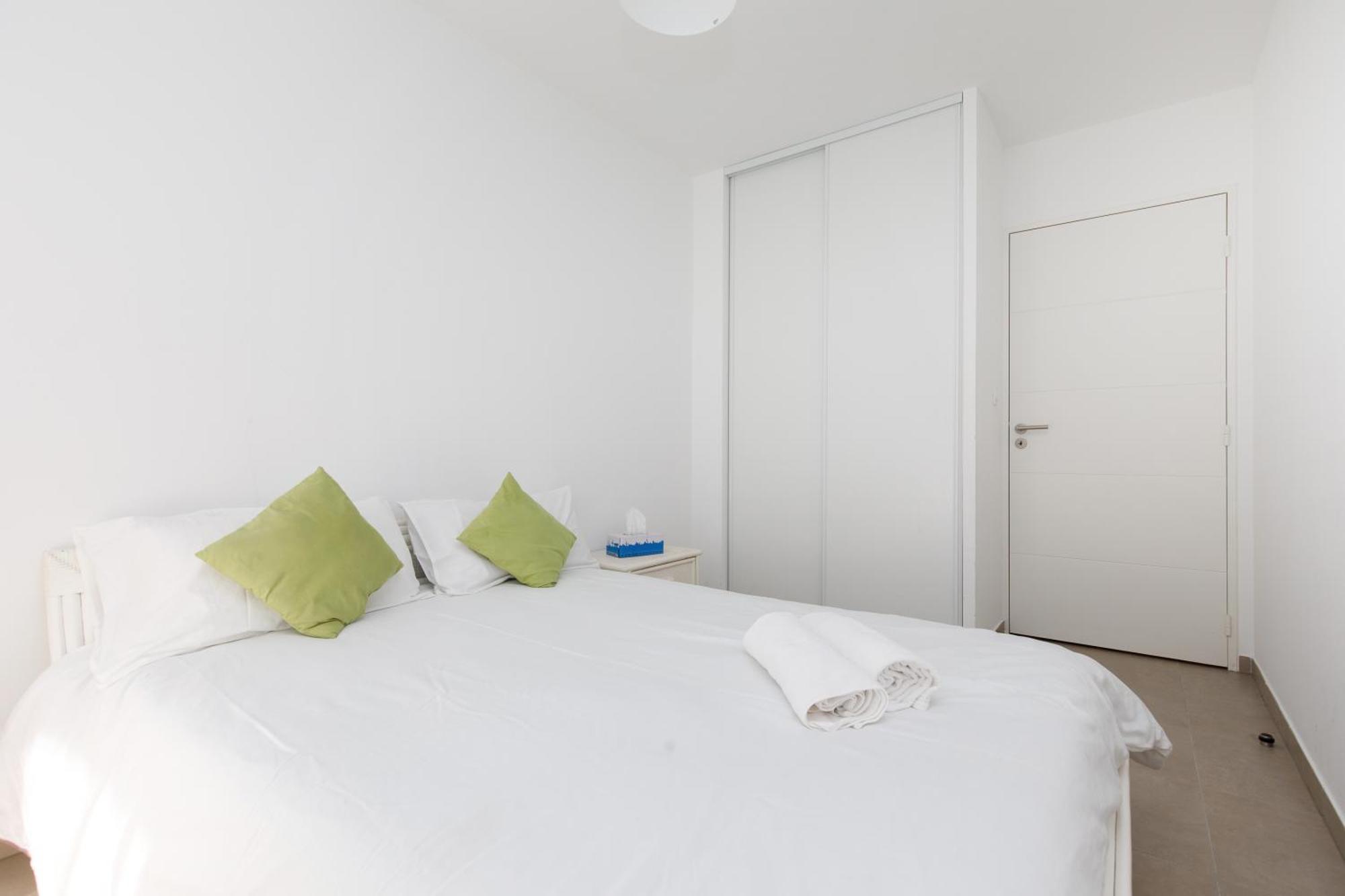 Lovely 2 Bedroom With Pool Appartement